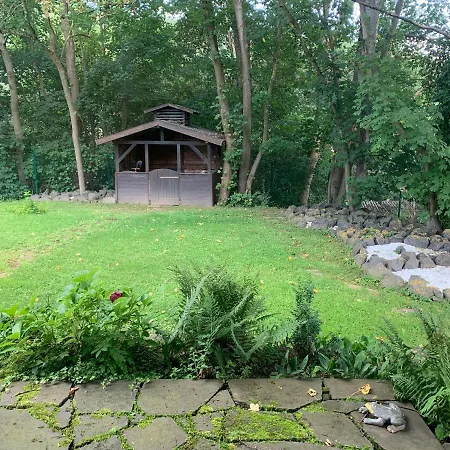 Holzhaus Auf 2000qm In Traumhafter Lage, Keine Partygruppen