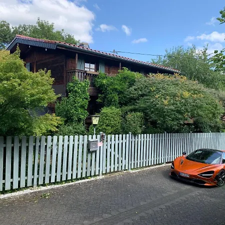 Ferienhaus Holzhaus Auf 2000qm In Traumhafter Lage, Keine Partygruppen *