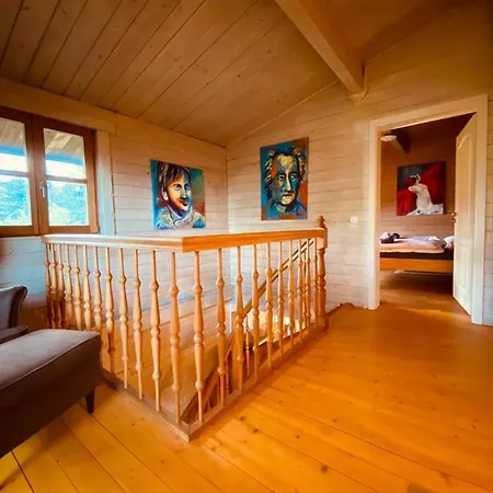 Ferienhaus Holzhaus Auf 2000qm In Traumhafter Lage, Keine Partygruppen Schalkenbach