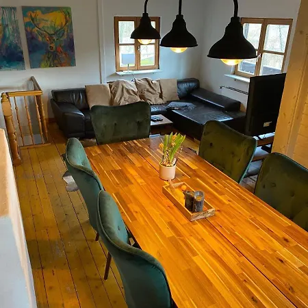 Ferienhaus Holzhaus Auf 2000qm In Traumhafter Lage, Keine Partygruppen