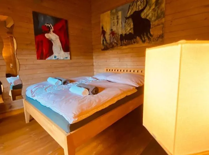 Дом отдыха Holzhaus Auf 2000qm In Traumhafter Lage, Keine Partygruppen