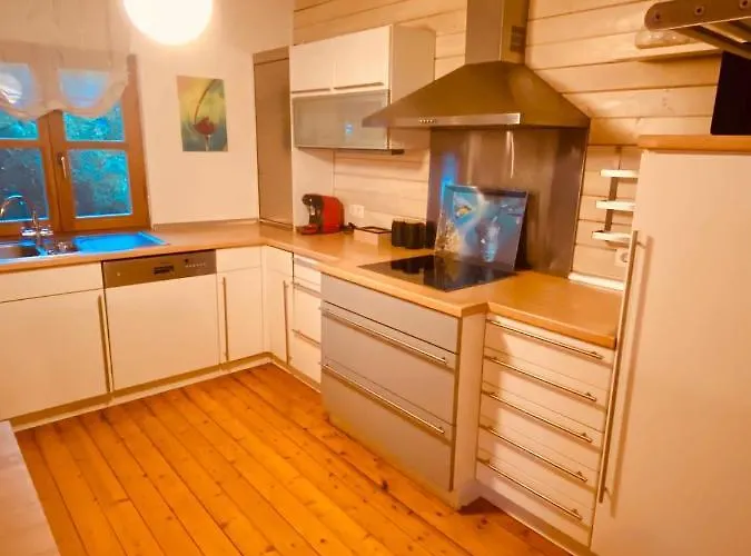 Дом отдыха Holzhaus Auf 2000qm In Traumhafter Lage, Keine Partygruppen Schalkenbach